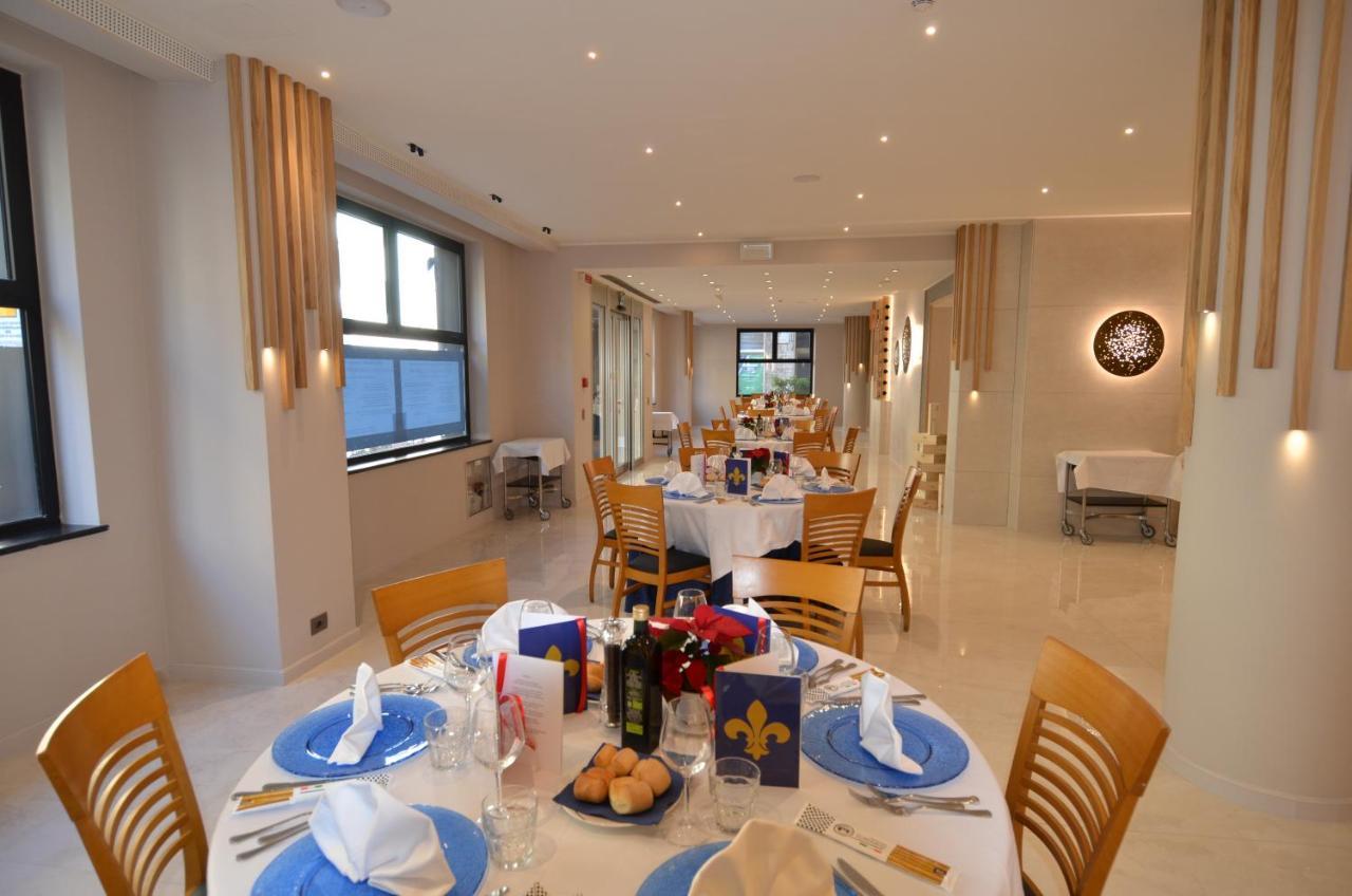 Hotel Ristorante Toscana Аласио Екстериор снимка