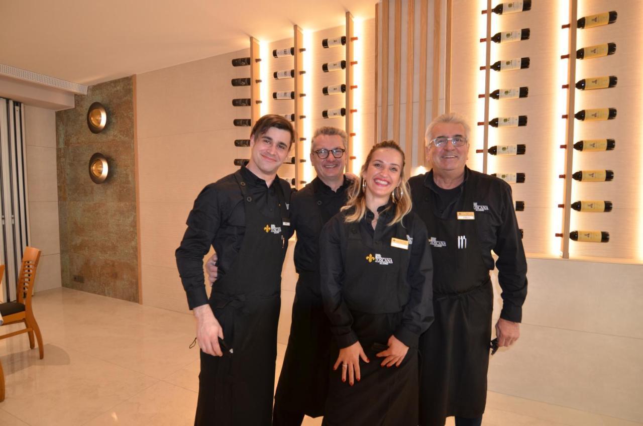Hotel Ristorante Toscana Аласио Екстериор снимка